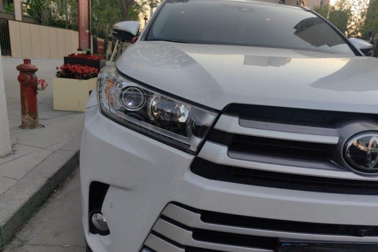 Used Toyota Highlander 2021 2.0T Four-Wheel Drive Knight Edition 7 Seats Right Front Headlight