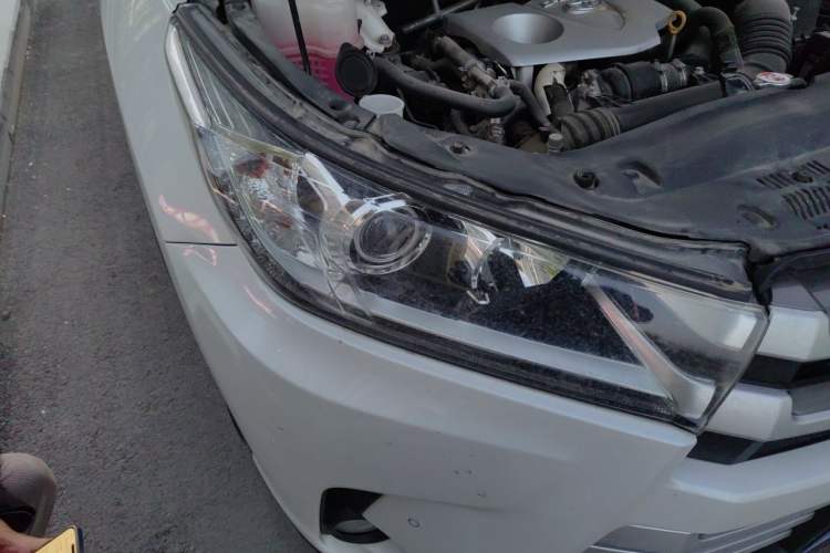 Used Toyota Highlander 2021 2.0T Four-Wheel Drive Luxury Edition 7 Seats Right Front Headlight