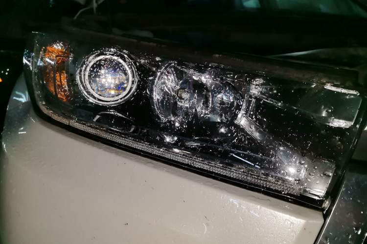 Used Toyota Highlander 2021 2.0T Four-Wheel Drive Prestige Version 7 Seats Right Front Headlight