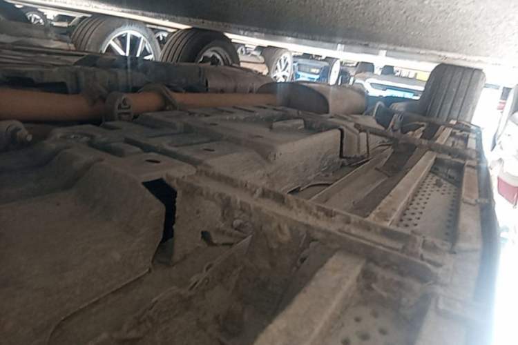 Used Toyota Highlander 2021 2.0T Four-Wheel Drive Prestige Version 7 Seats Right Side Sill