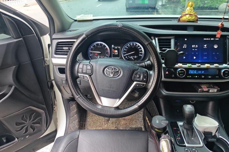 Used Toyota Highlander 2021 2.0T Four-Wheel Drive Luxury Edition 7 Seats Steering Wheel