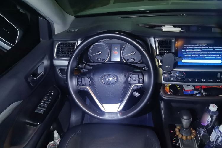 Used Toyota Highlander 2021 2.0T Four-Wheel Drive Luxury Edition 7 Seats Steering Wheel
