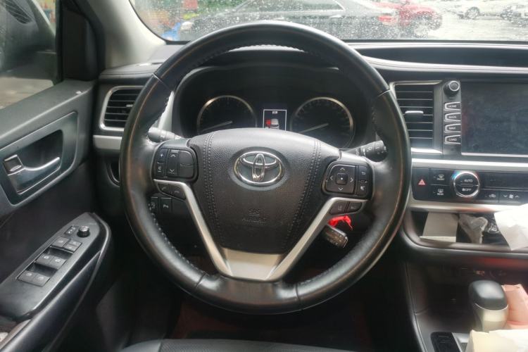Used Toyota Highlander 2021 2.0T Four-Wheel Drive Luxury Edition 7 Seats Steering Wheel