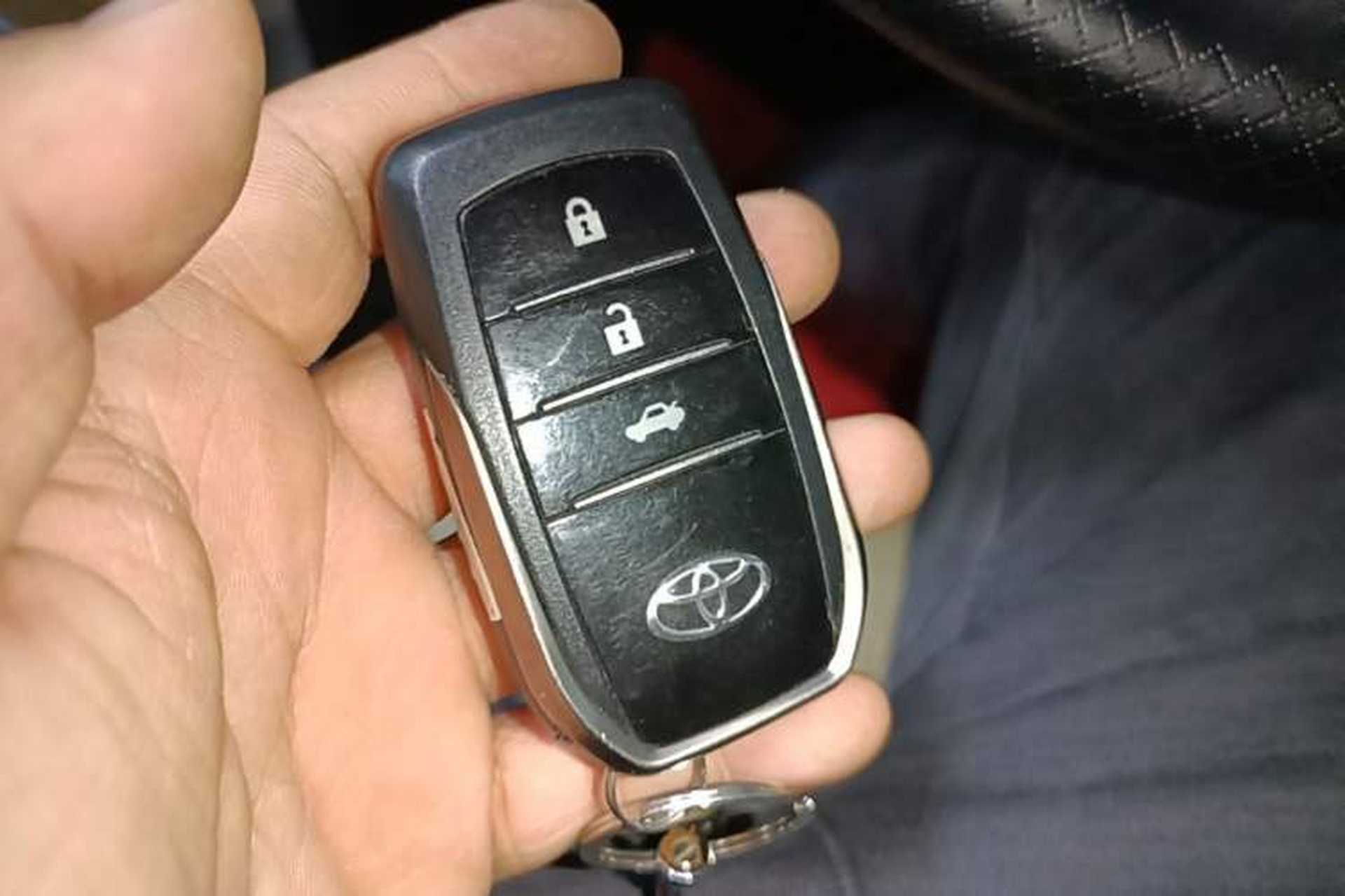 Used Toyota Highlander 2021 2.0T Four-Wheel Drive Elite Edition 7-Seater Vehicle Key