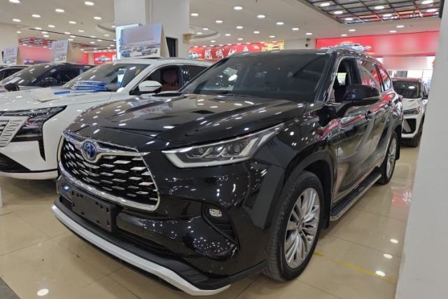 Używany Toyota Highlander 2022 Dual-Engine 2.5L Four-Wheel Drive Supreme Edition 7-Seater