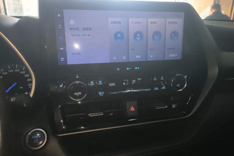 Used Toyota Highlander 2022 Dual-Engine 2.5L Four-Wheel Drive Prestige Version 7 Seats Audio And AC Panel