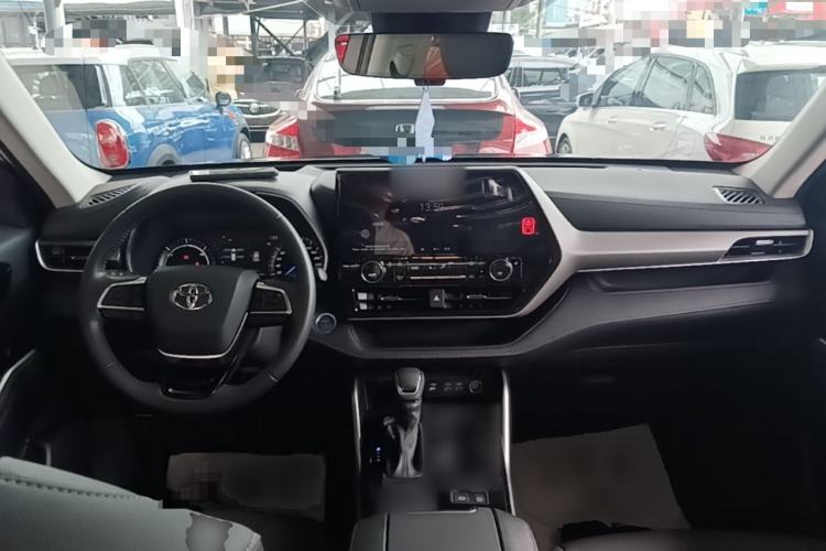 Used Toyota Highlander 2022 Dual-Engine 2.5L Four-Wheel Drive Prestige Version 7 Seats Center Console
