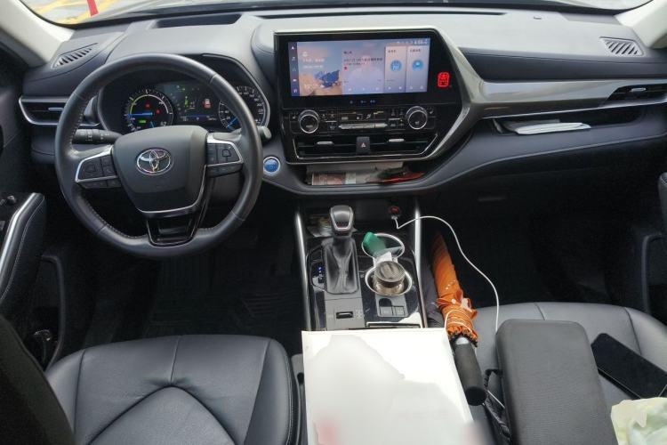 Used Toyota Highlander 2022 Dual-Engine 2.5L Four-Wheel Drive Prestige Version 7 Seats Center Console