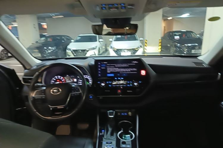 Used Toyota Highlander 2022 380T Four-Wheel Drive Prestige Edition 7-Seater Center Console