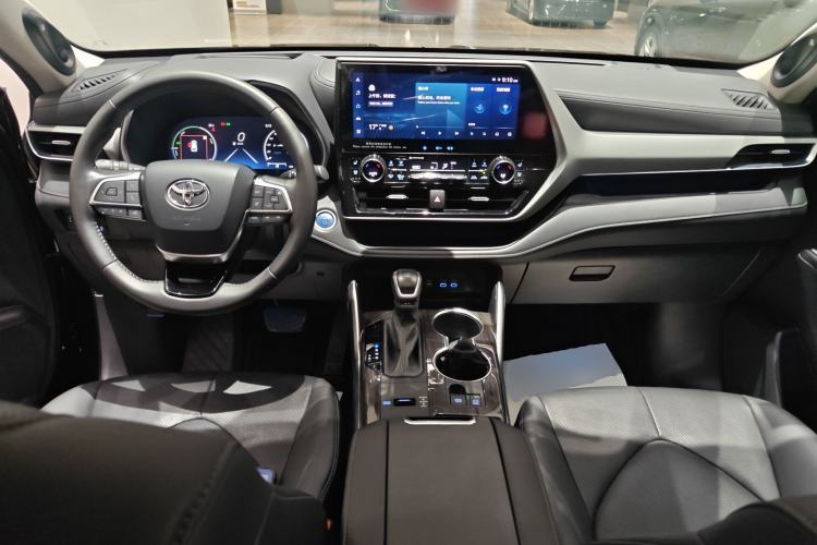 Used Toyota Highlander 2022 Dual-Engine 2.5L Four-Wheel Drive Prestige Version 7 Seats Center Console