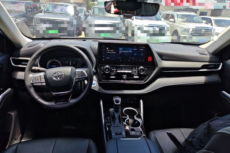 Used Toyota Highlander 2022 Dual-Engine 2.5L Four-Wheel Drive Prestige Version 7 Seats Center Console