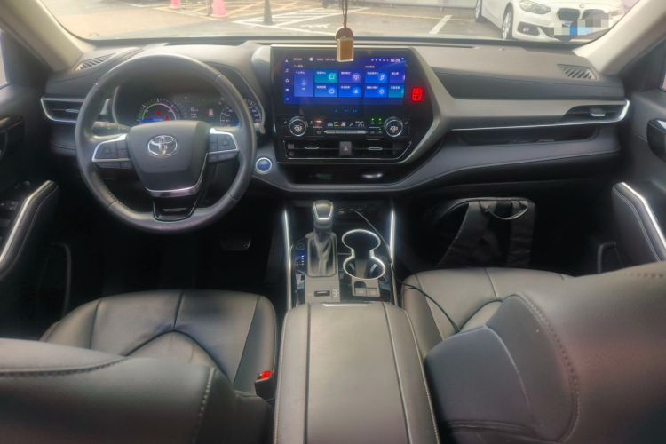 Used Toyota Highlander 2022 Dual-Engine 2.5L Four-Wheel Drive Prestige Version 7 Seats Center Console