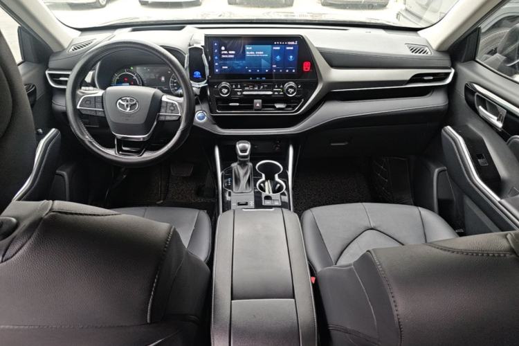 Used Toyota Highlander 2022 Dual-Engine 2.5L Four-Wheel Drive Prestige Version 7 Seats Center Console