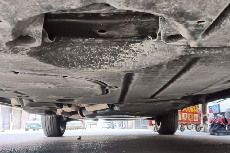 Used Toyota Highlander 2022 Dual-Engine 2.5L 4x4 Elite Edition 7-Seater Chassis Front