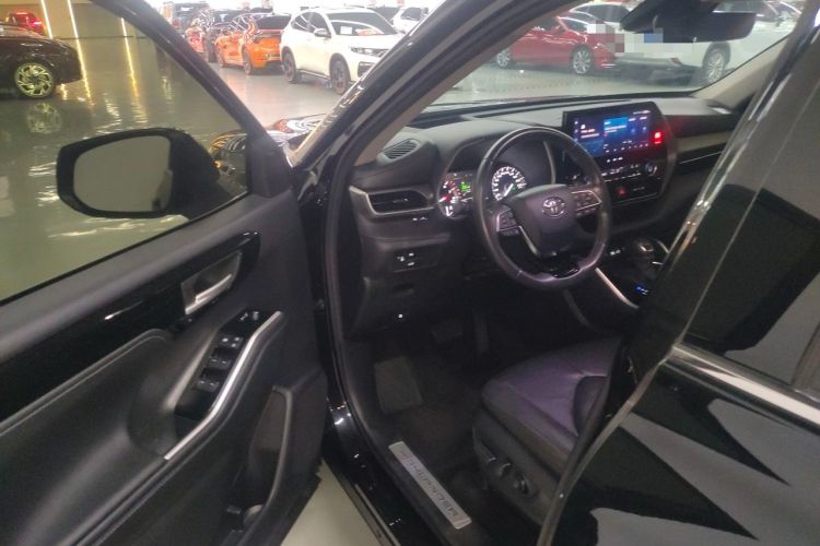 Used Toyota Highlander 2022 380T Four-Wheel Drive Prestige Edition 7-Seater Driver Seat