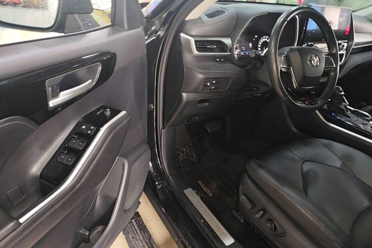 Used Toyota Highlander 2022 380T Four-Wheel Drive Prestige Edition 7-Seater Driver Seat