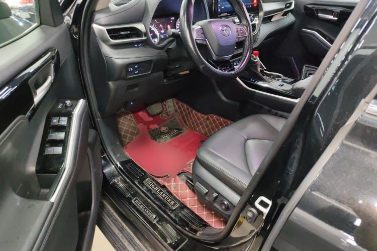 Used Toyota Highlander 2022 Dual-Engine 2.5L Four-Wheel Drive Prestige Version 7 Seats Driver Seat