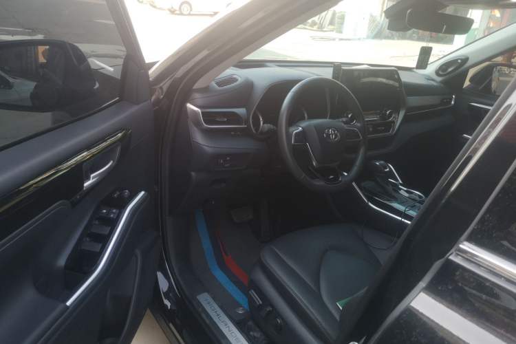 Used Toyota Highlander 2022 380T Four-Wheel Drive Prestige Edition 7-Seater Driver Seat