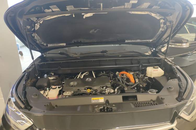 Used Toyota Highlander 2022 Dual-Engine 2.5L Four-Wheel Drive Prestige Version 7 Seats Engine Bay