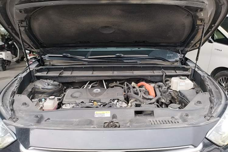 Used Toyota Highlander 2022 Dual-Engine 2.5L 4x4 Elite Edition 7-Seater Engine Bay