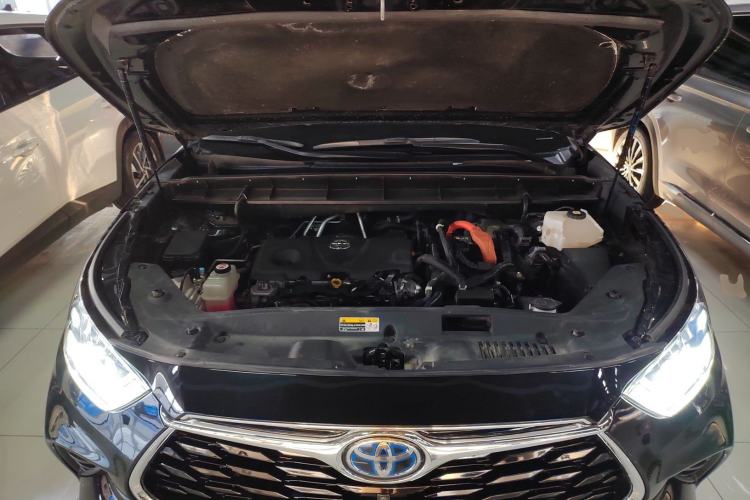 Used Toyota Highlander 2022 Dual-Engine 2.5L Four-Wheel Drive Supreme Edition 7-Seater Engine Bay