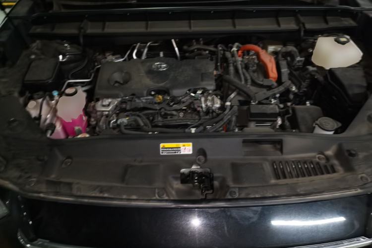 Used Toyota Highlander 2022 Dual-Engine 2.5L Four-Wheel Drive Supreme Edition 7-Seater Engine Bay