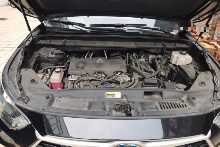 Used Toyota Highlander 2022 Dual-Engine 2.5L Two-Wheel Drive Elite Edition 5 Seats Engine Bay