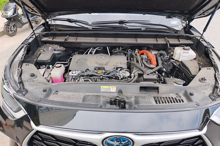 Used Toyota Highlander 2022 Dual-Engine 2.5L Four-Wheel Drive Supreme Edition 7-Seater Engine Bay