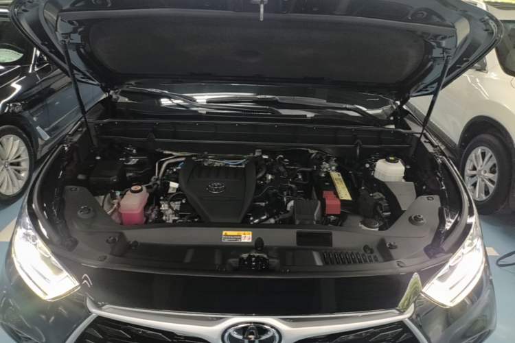 Used Toyota Highlander 2022 380T Four-Wheel Drive Prestige Edition 7-Seater Engine Bay