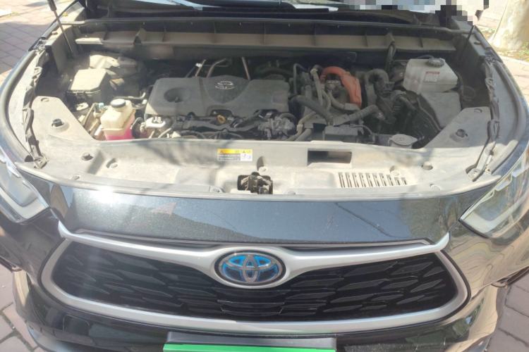 Used Toyota Highlander 2022 Dual-Engine 2.5L Four-Wheel Drive Prestige Version 7 Seats Engine Bay