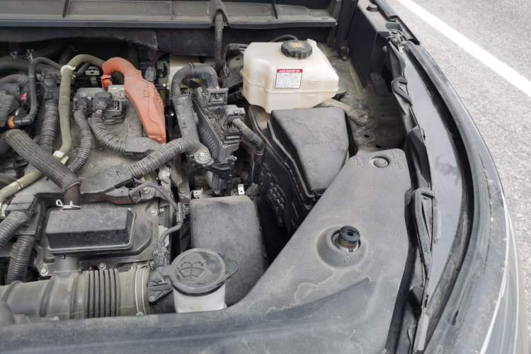 Used Toyota Highlander 2022 Dual-Engine 2.5L Four-Wheel Drive Supreme Edition 7-Seater Engine Bay Left