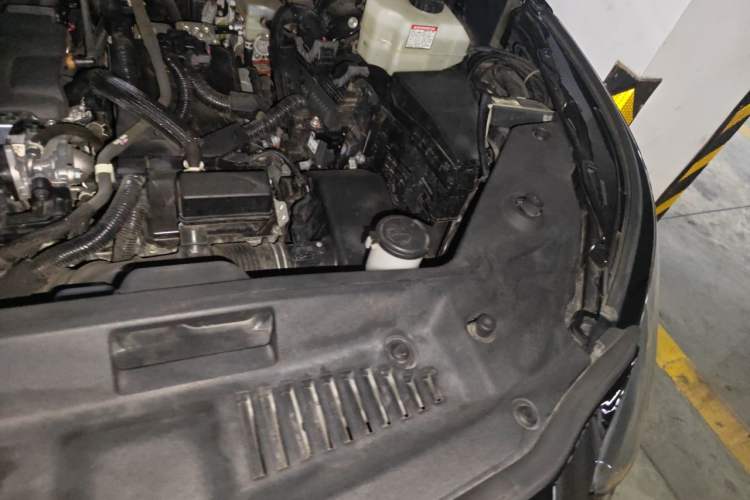 Used Toyota Highlander 2022 Dual-Engine 2.5L Two-Wheel Drive Prestige Edition 7-Seater Engine Bay Left