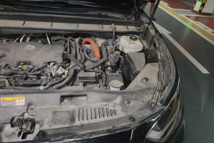Used Toyota Highlander 2022 Dual-Engine 2.5L Four-Wheel Drive Prestige Version 7 Seats Engine Bay Left