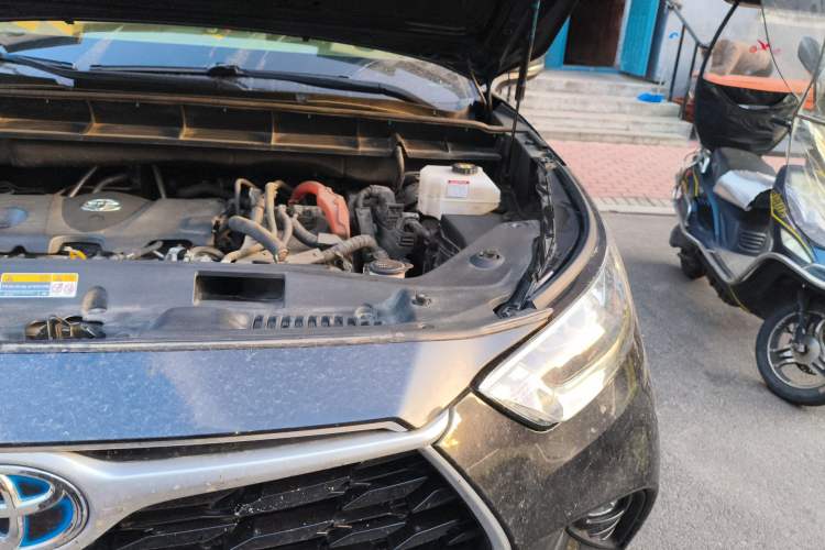 Used Toyota Highlander 2022 Dual-Engine 2.5L 4x4 Elite Edition 7-Seater Engine Bay Left