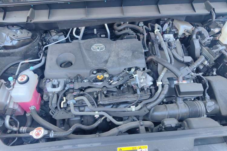 Used Toyota Highlander 2022 Dual-Engine 2.5L Two-Wheel Drive Elite Edition 7-Seater Engine Bay