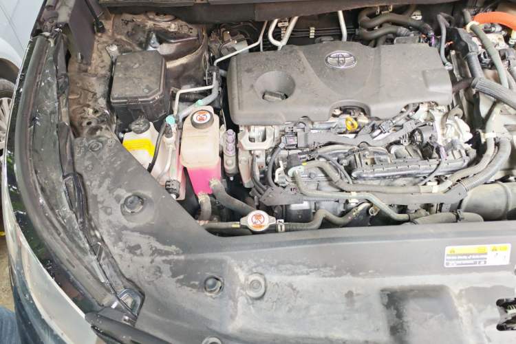 Used Toyota Highlander 2022 Dual-Engine 2.5L Four-Wheel Drive Prestige Version 7 Seats Engine Bay Right