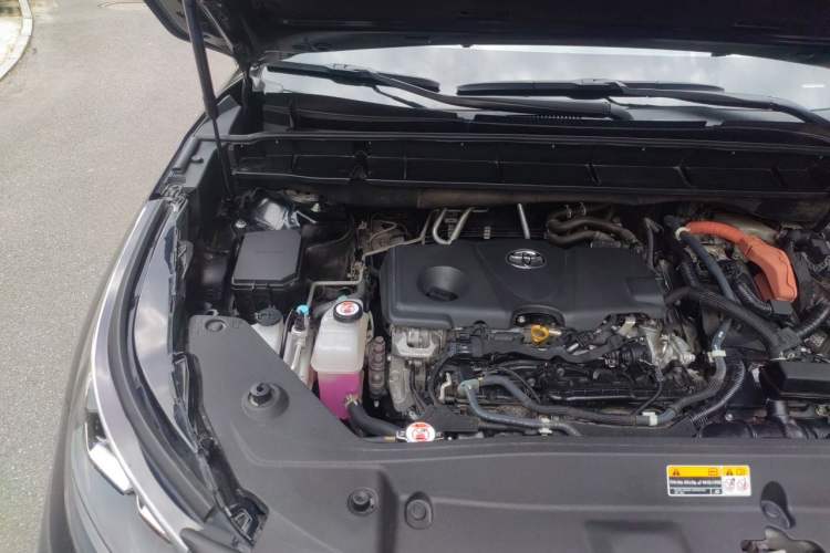 Used Toyota Highlander 2022 Dual-Engine 2.5L Four-Wheel Drive Prestige Version 7 Seats Engine Bay Right