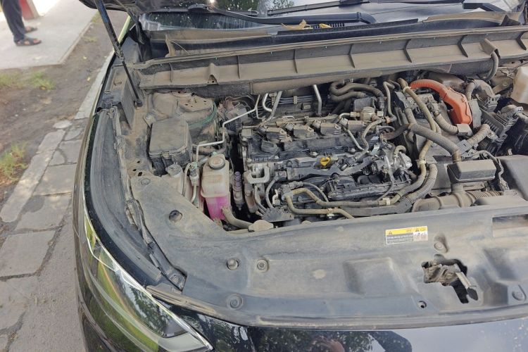 Used Toyota Highlander 2022 Dual-Engine 2.5L Four-Wheel Drive Prestige Version 7 Seats Engine Bay Right