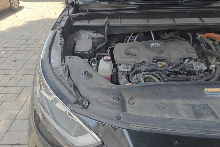 Used Toyota Highlander 2022 Dual-Engine 2.5L Four-Wheel Drive Supreme Edition 7-Seater Engine Bay Right