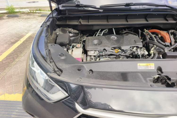 Used Toyota Highlander 2022 Dual-Engine 2.5L Four-Wheel Drive Prestige Version 7 Seats Engine Bay Right