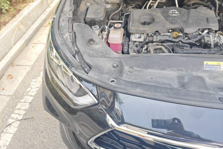 Used Toyota Highlander 2022 Dual-Engine 2.5L Four-Wheel Drive Supreme Edition 7-Seater Engine Bay Right
