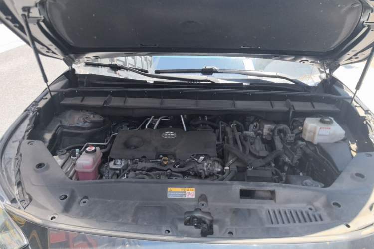 Used Toyota Highlander 2022 Dual-Engine 2.5L Two-Wheel Drive Elite Edition 5 Seats Engine Bay
