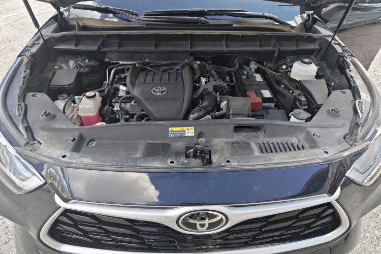 Used Toyota Highlander 2022 380T 4x4 Luxury Edition 7 Seats Engine Bay