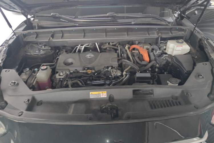 Used Toyota Highlander 2022 Dual-Engine 2.5L 4x4 Elite Edition 7-Seater Engine Bay