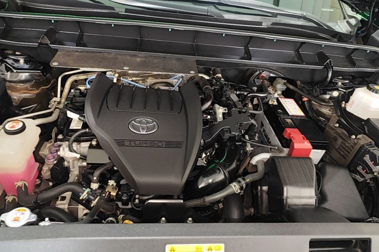 Used Toyota Highlander 2022 380T Four-Wheel Drive Prestige Edition 7-Seater Engine Bay