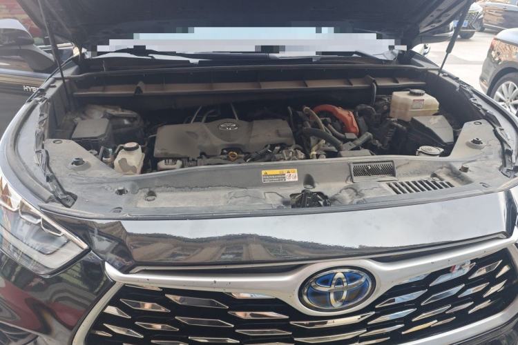 Used Toyota Highlander 2022 Dual-Engine 2.5L Four-Wheel Drive Prestige Version 7 Seats Engine Bay