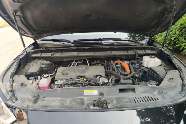 Used Toyota Highlander 2022 Dual-Engine 2.5L Four-Wheel Drive Prestige Version 7 Seats Engine Bay