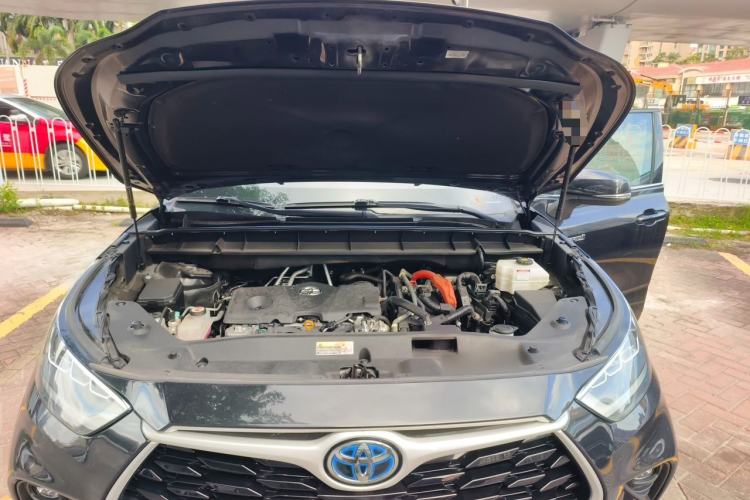 Used Toyota Highlander 2022 Dual-Engine 2.5L Four-Wheel Drive Prestige Version 7 Seats Engine Bay