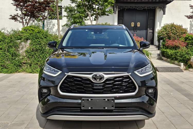 Used Toyota Highlander 2022 380T 4x4 Luxury Edition 7 Seats Exterior 1