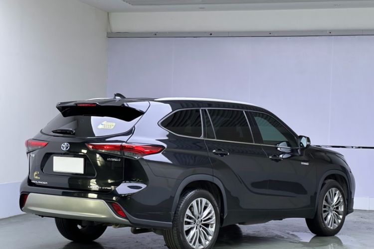 Used Toyota Highlander 2022 Dual-Engine 2.5L Four-Wheel Drive Supreme Edition 7-Seater Exterior 1